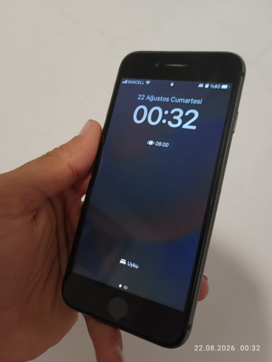 Apple iPhone 8 64 GB