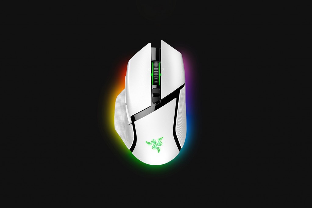 "Razer Basilisk V3 Pro - White" kompüter siçanı