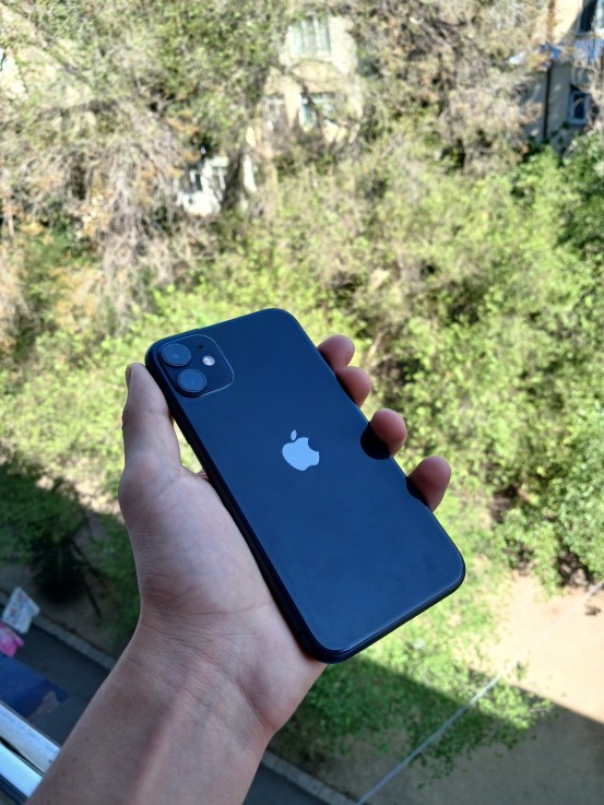 Apple iPhone 11 64 GB