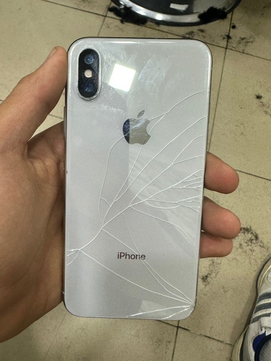 Apple iPhone X 64 GB