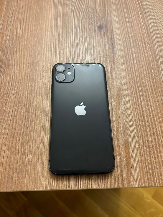 Apple iPhone 11 64 GB