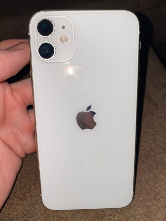 Apple iPhone 11 64 GB