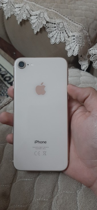 Apple iPhone 8 64 GB