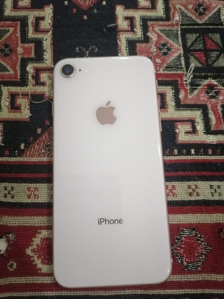 Apple iPhone 8 64 GB