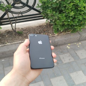 Apple iPhone 8 64 GB