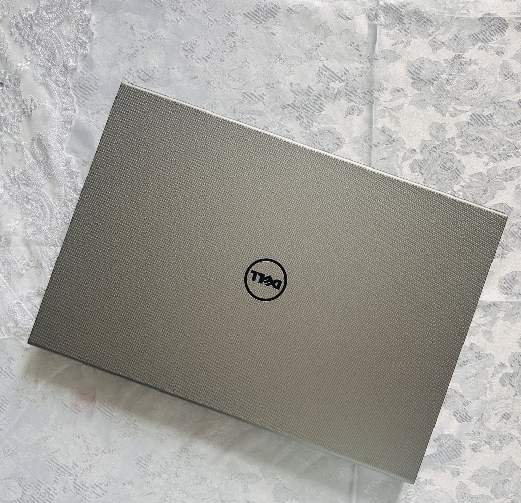 Dell Noutbuk- DELL Inspiron 3543