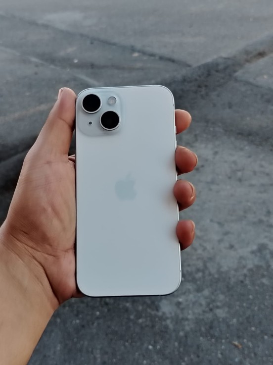 Apple iPhone 15 128 GB