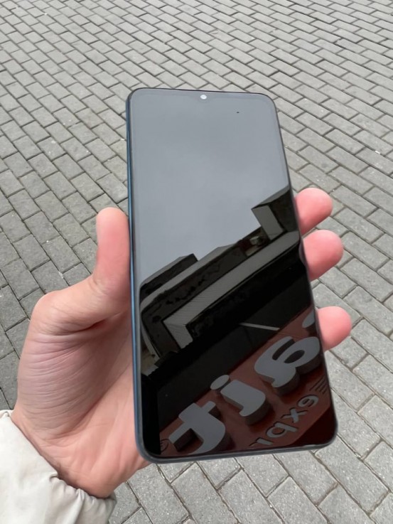 Samsung Galaxy A50 64 GB