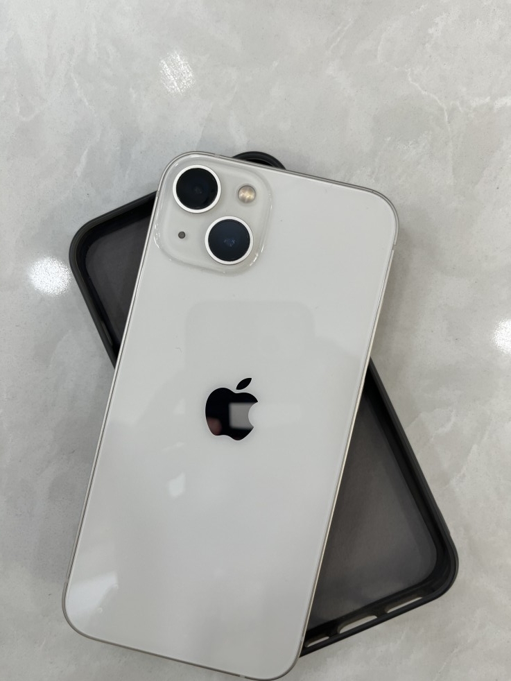 Apple iPhone 13 128 GB