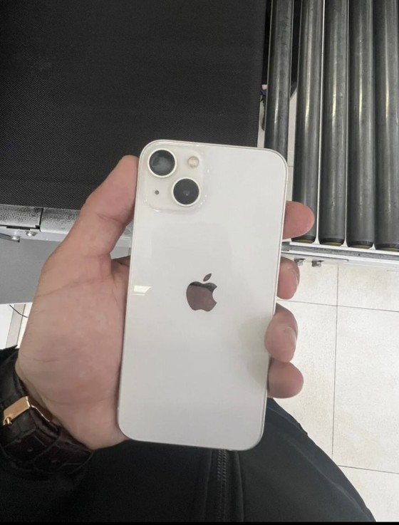 Apple iPhone 13 128 GB