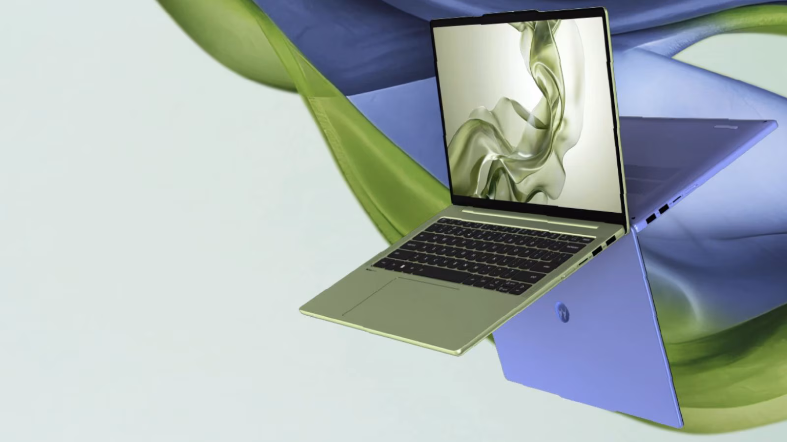 motorola-predstavila-svoy-pervyy-noutbuk-moto-book-60
