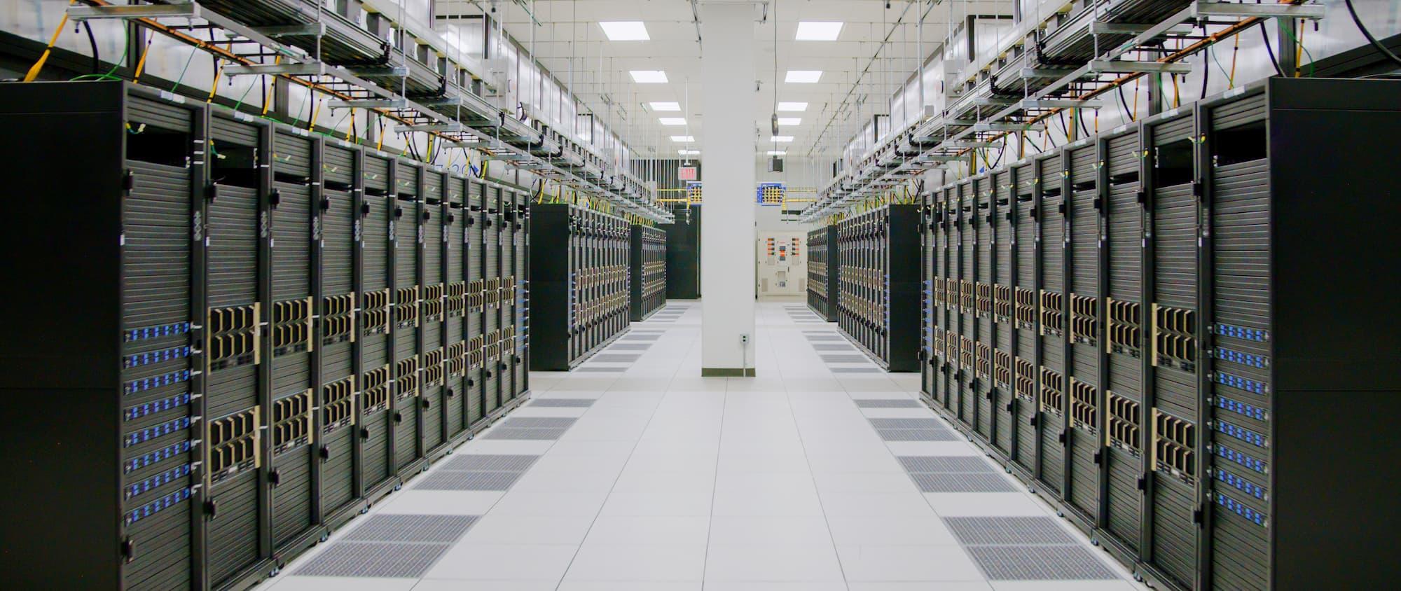 Meta şirkəti dünyanın ən sürətli superkompüterini təqdim etdi: AI Research SuperCluster Ən sürətli superkompüter - AI Research SuperCluster